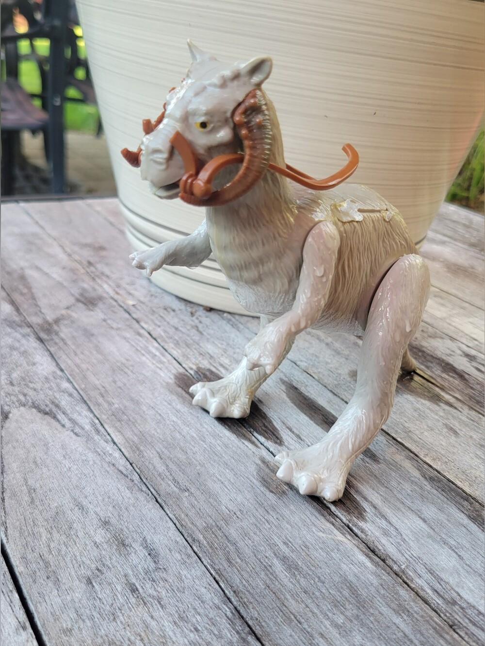 Vintage Kenner Star Wars Tauntaun Action Figure (1980) – Solid Belly with Reins
